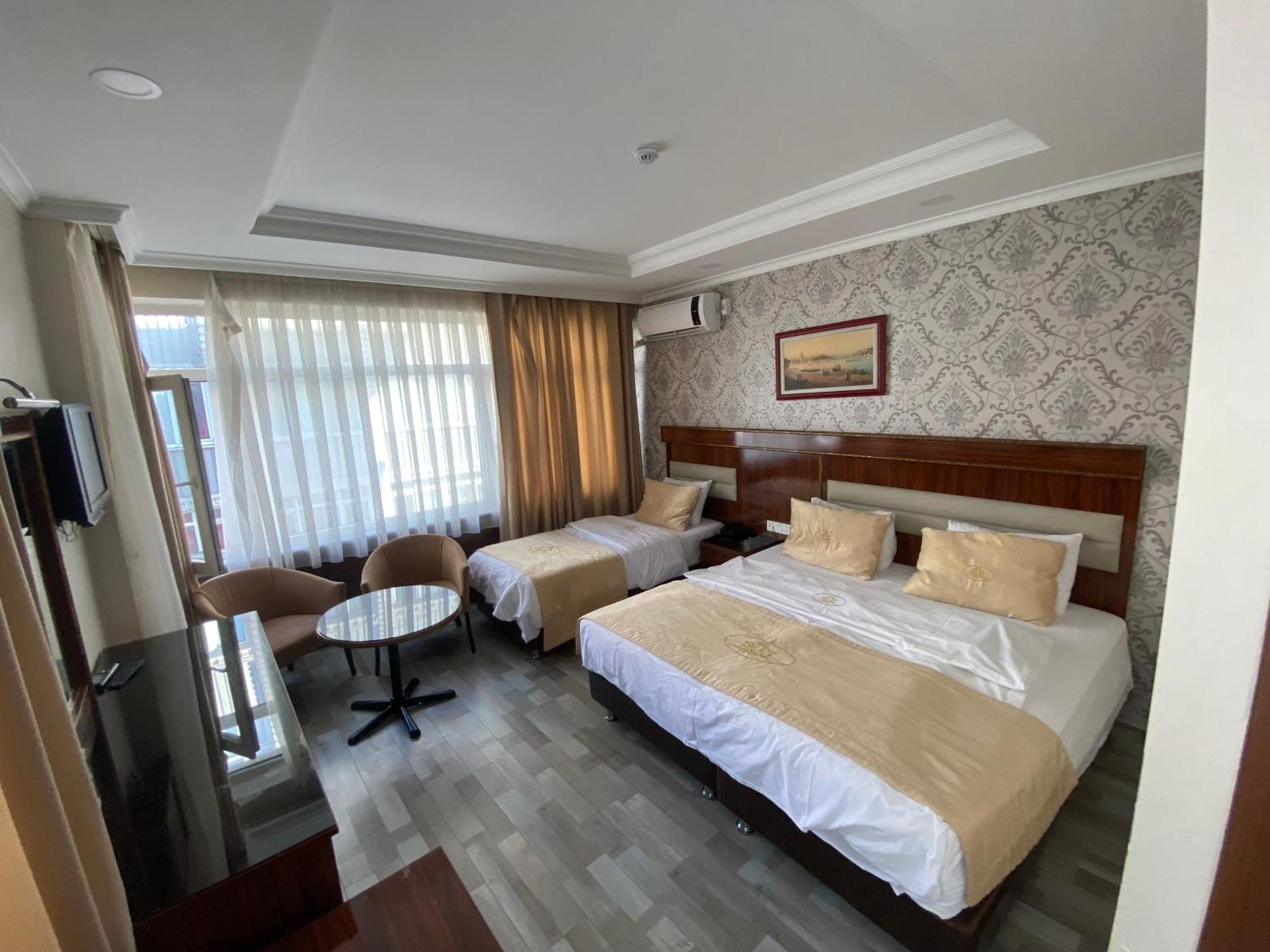 Elit Palace Hotel Istanbul Exterior photo